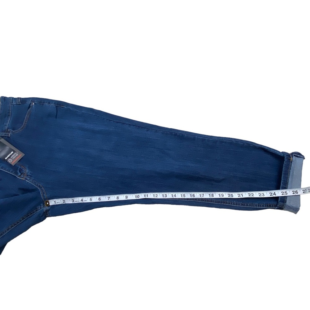 NWT Avenue Premium Stretch Girlfriend Rolled Cuff 14 - Picture 13 of 14
